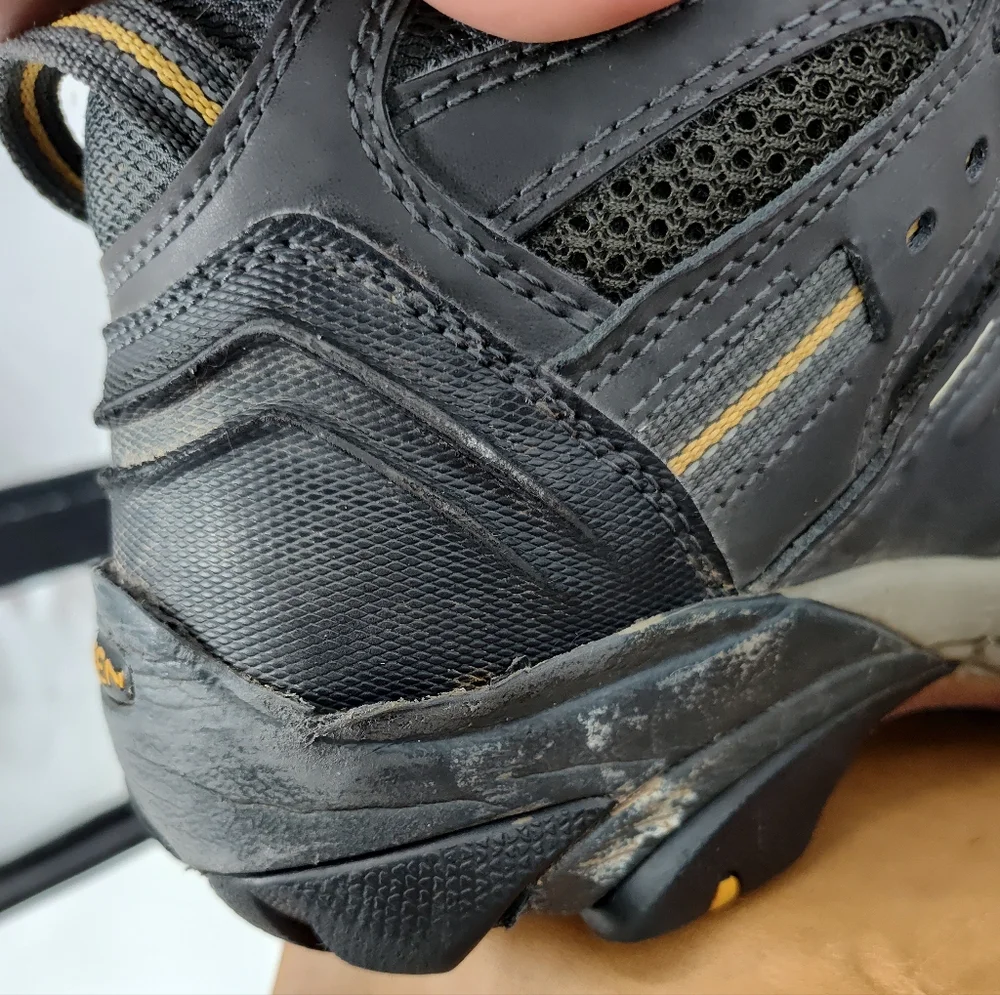 Keen durable lansing